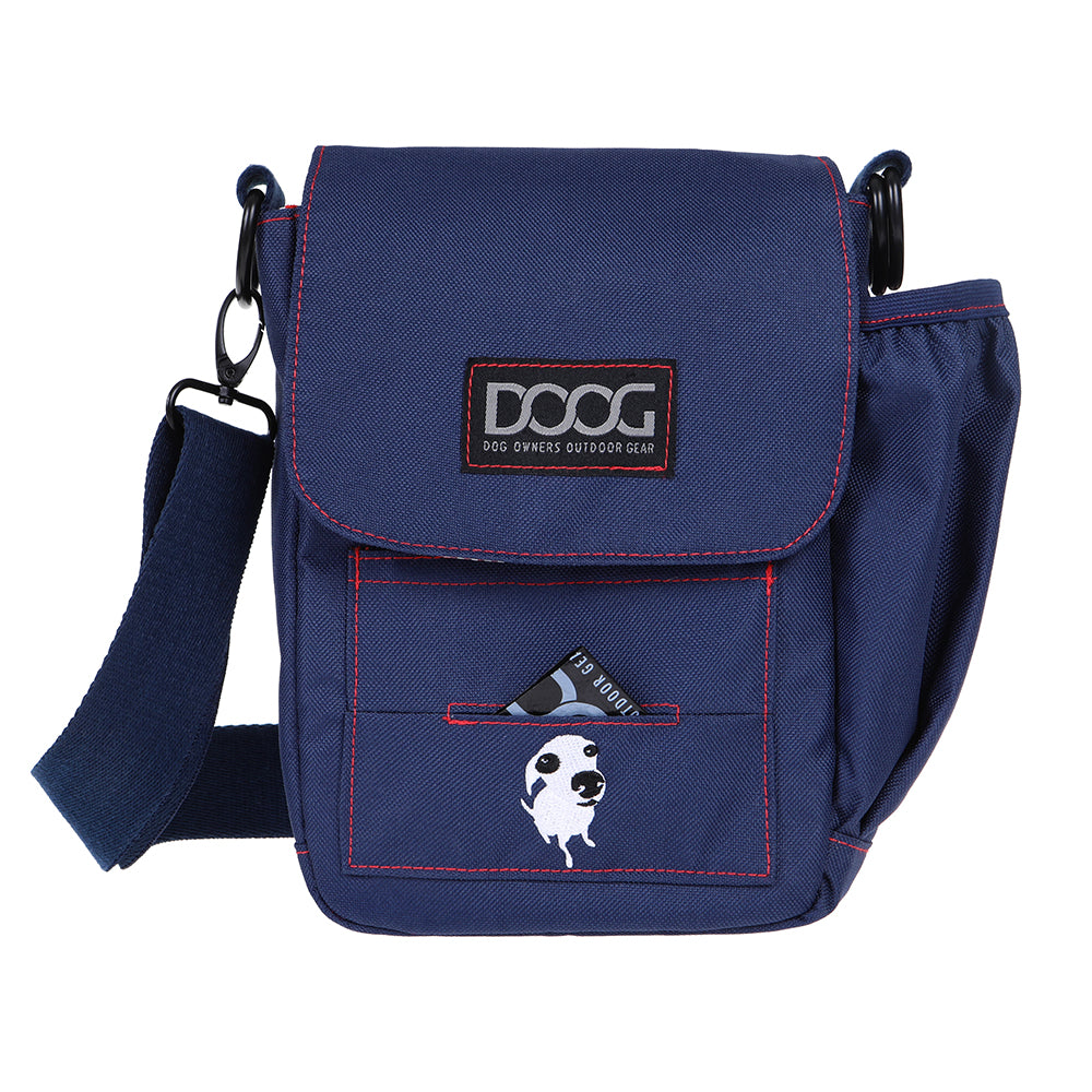 dog owners outdoor gear DOOG Walkie Bag Navy/Red